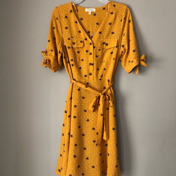 Mustard Fox Knee Length Dress - Picture 2 of 4